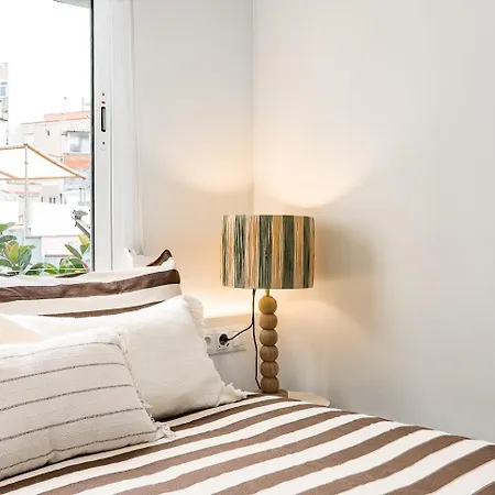 Beautiful With Balcony In Barcelona