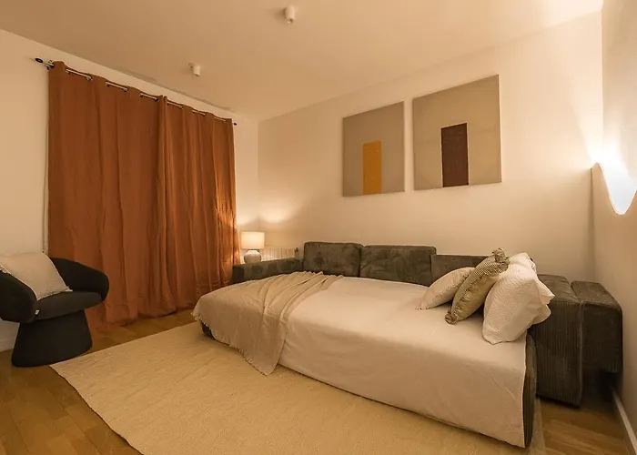 Apartamento Beautiful With Balcony In