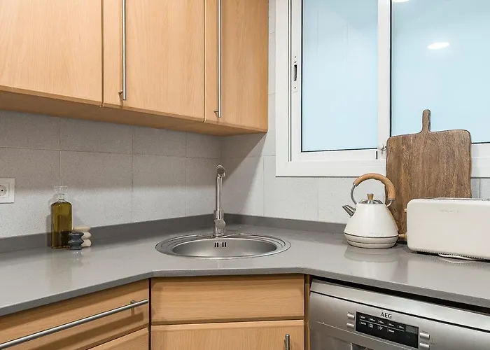 Apartamento Beautiful With Balcony In