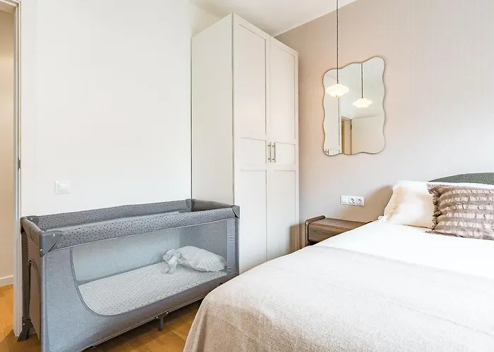 Apartamento Beautiful With Balcony In