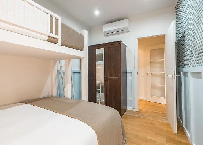 Apartamento Beautiful With Balcony In
